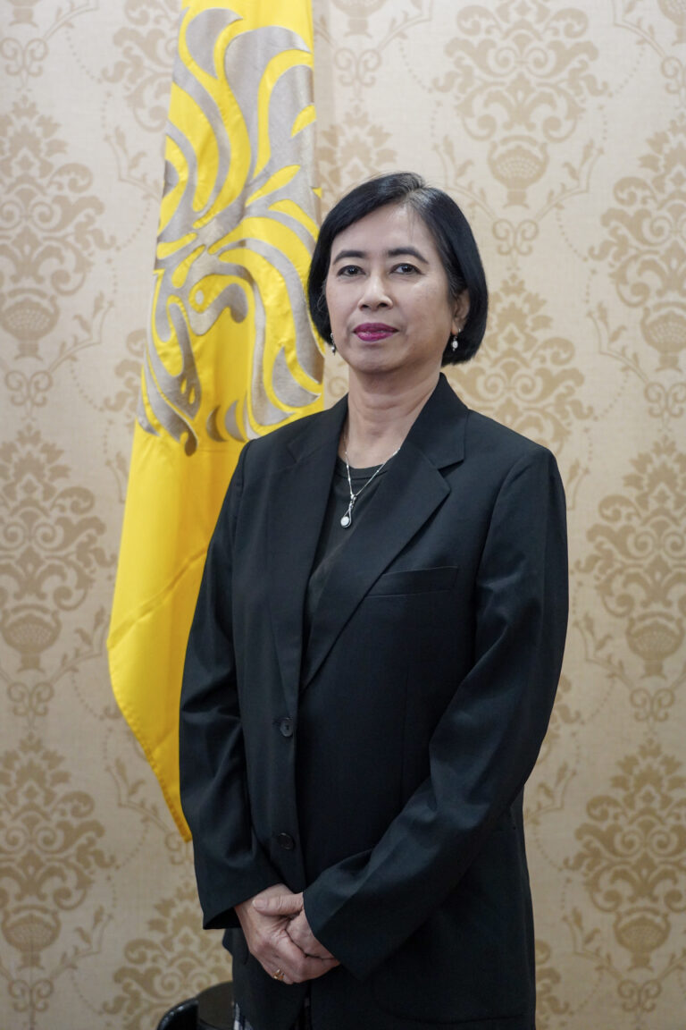Dr. Titi Muswanti Putranti, M.Si.